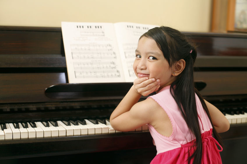 The Buzz About Group Piano Lessons